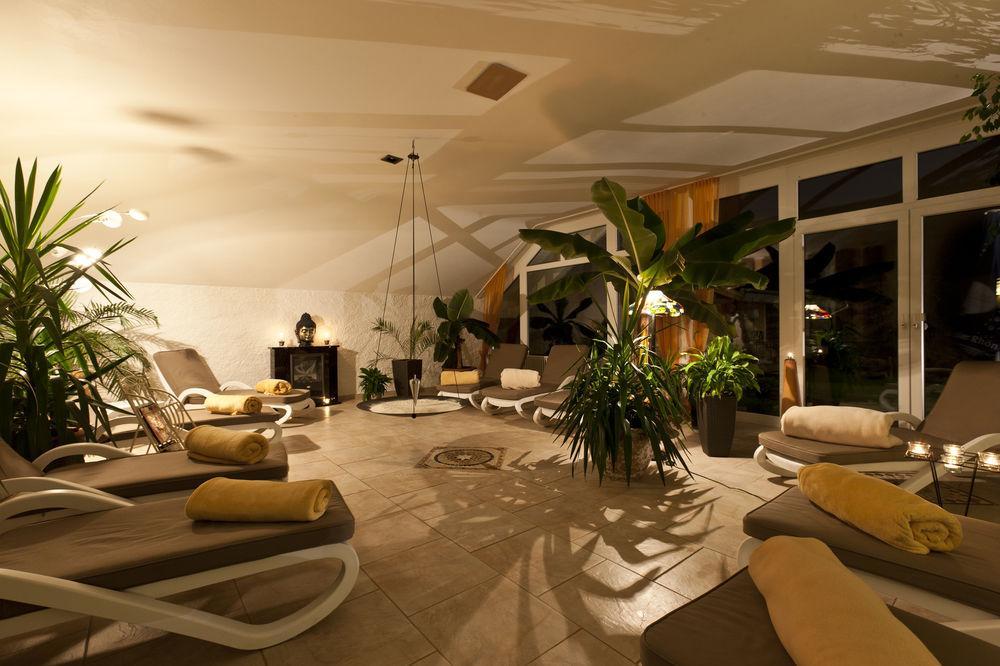 Sure Hotel By Best Western Rhoen Garden Poppenhausen Bagian luar foto