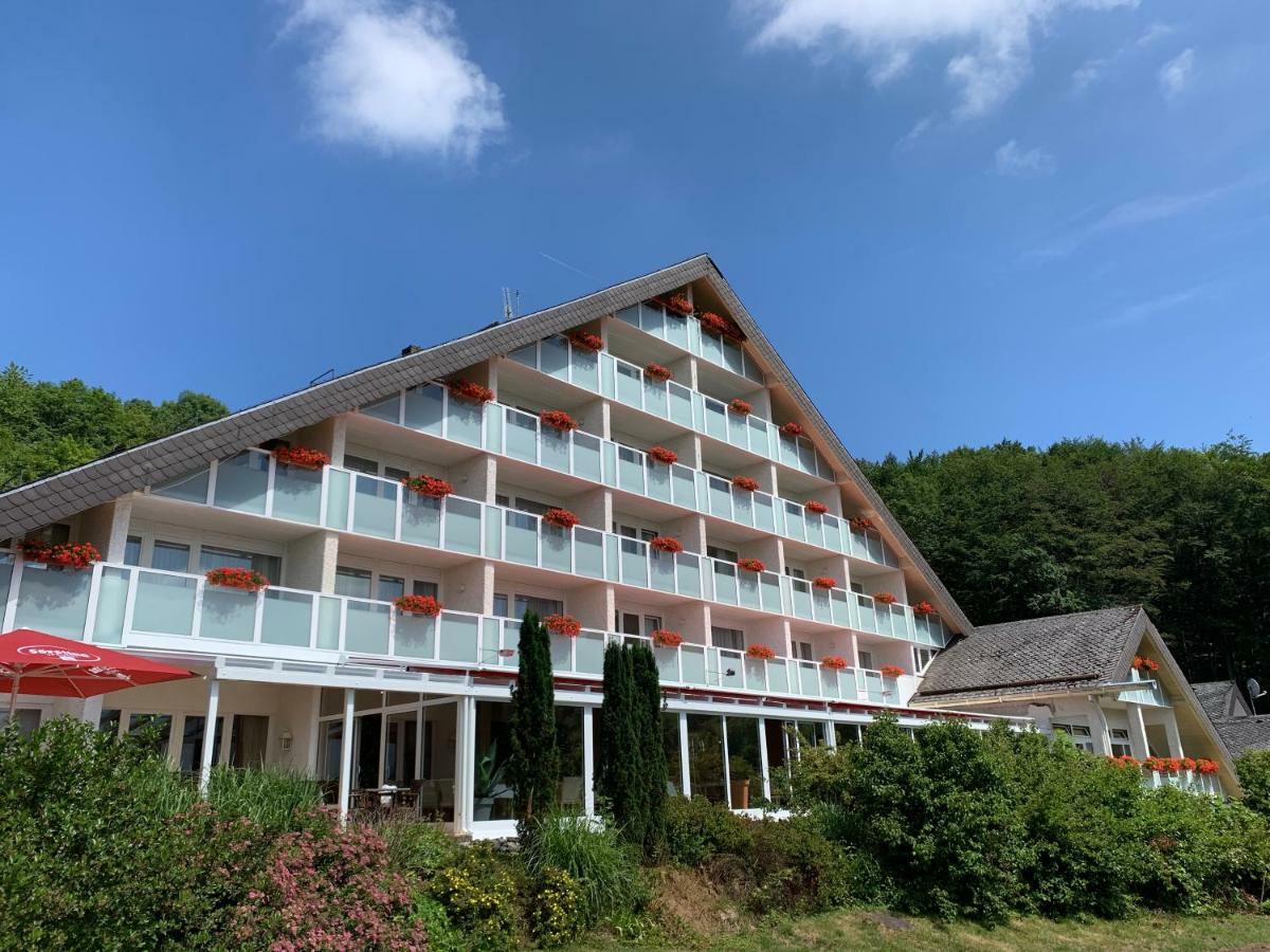 Sure Hotel By Best Western Rhoen Garden Poppenhausen Bagian luar foto